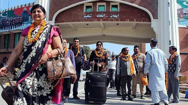 pakistan-issues-visas-to-indian-hindu-pilgrims-to-visit-shadani-darbar-in-sindh-1669096343-9957