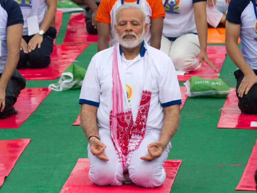 PM-Modi-Yoga