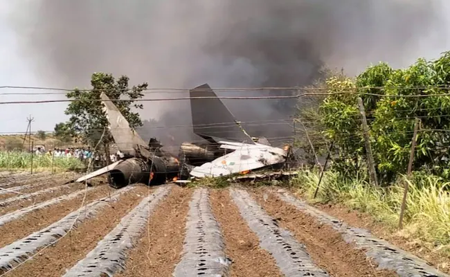 indian airforce jet crashes2